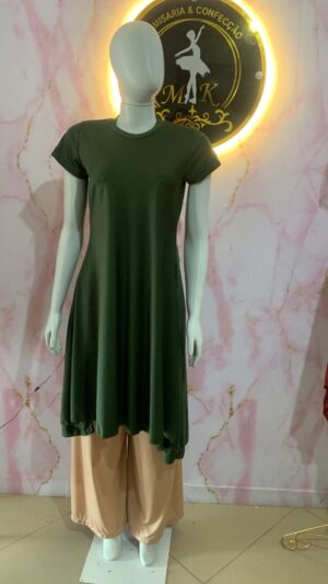 Bata longa verde musgo
